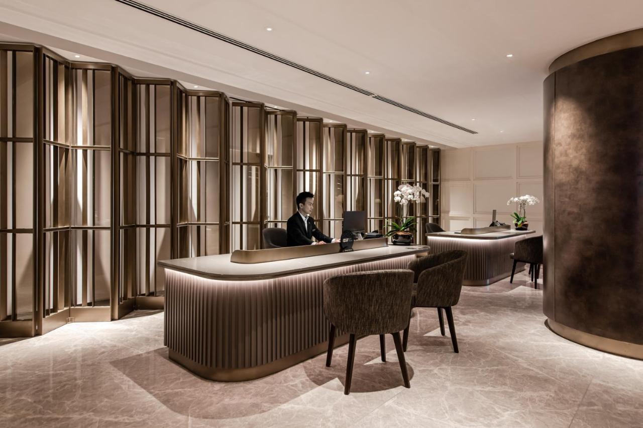 Hotel Ascott Gurney Penang George Town Exterior foto The Concierge at The Ritz-Carlton, Hong Kong