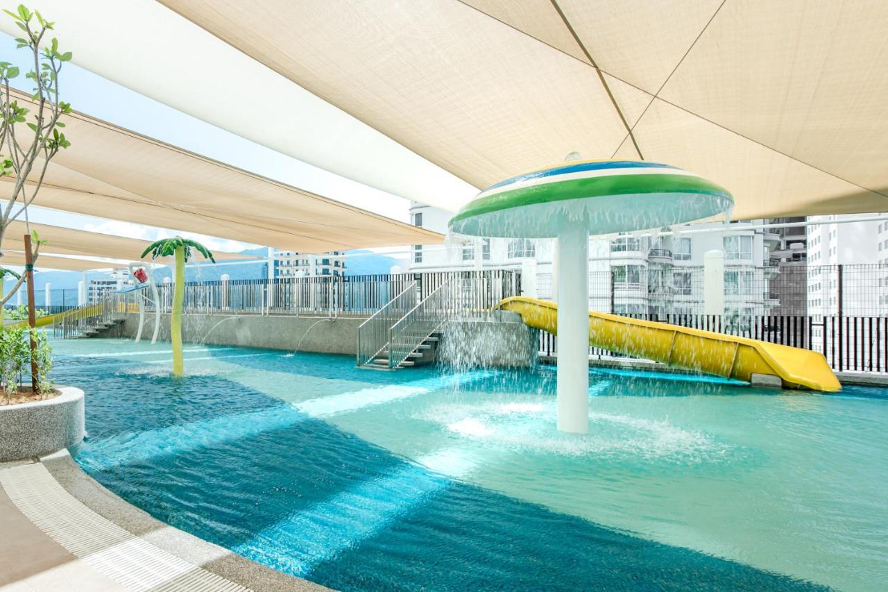 Hotel Ascott Gurney Penang George Town Exterior foto Water Park
