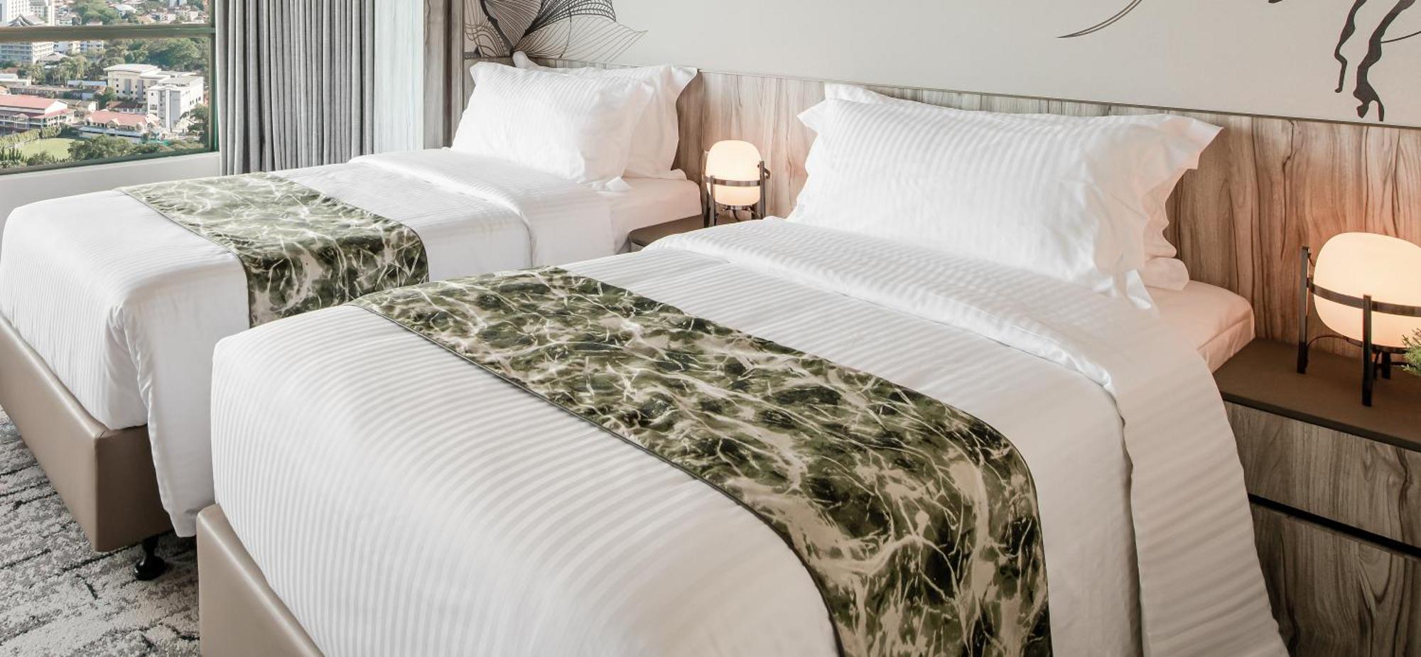 Hotel Ascott Gurney Penang George Town Exterior foto A bed runner