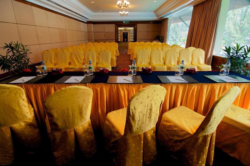 Hotel Ascott Gurney Penang George Town Exterior foto The 2008 meeting of the ASEAN–India Business Council